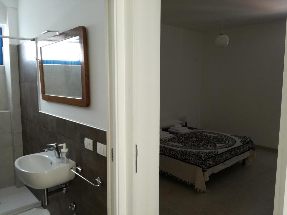 Mediterranea Guesthouse B&B Portopalo Di Capo Passero 外观 照片