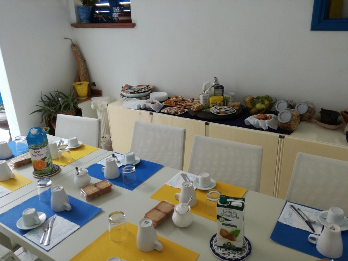 Mediterranea Guesthouse B&B Portopalo Di Capo Passero 外观 照片