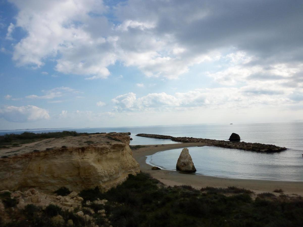 Mediterranea Guesthouse B&B Portopalo Di Capo Passero 外观 照片